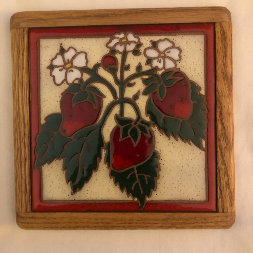 Vintage Ceramic Strawberry Tile Wall Plaque Trivet Red & Green Wood Frame